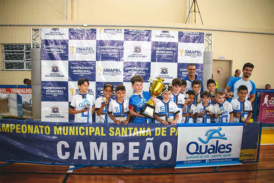 O Quales foi uma das equipes campeãs, conquistando o título das categorias sub-11 e sub-9 de futsal